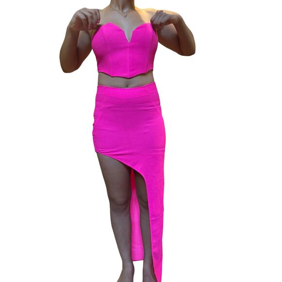 TOBI Pink 2 piece - skirt and top Medium - Picture 1 of 4